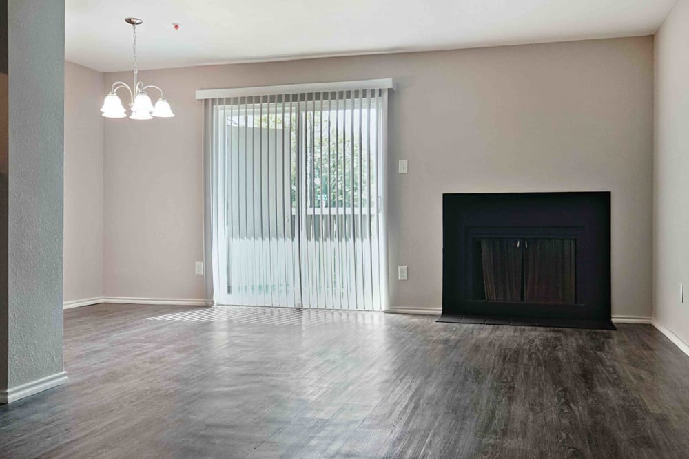 Photos of The Broadway Apartments in Garland, TX