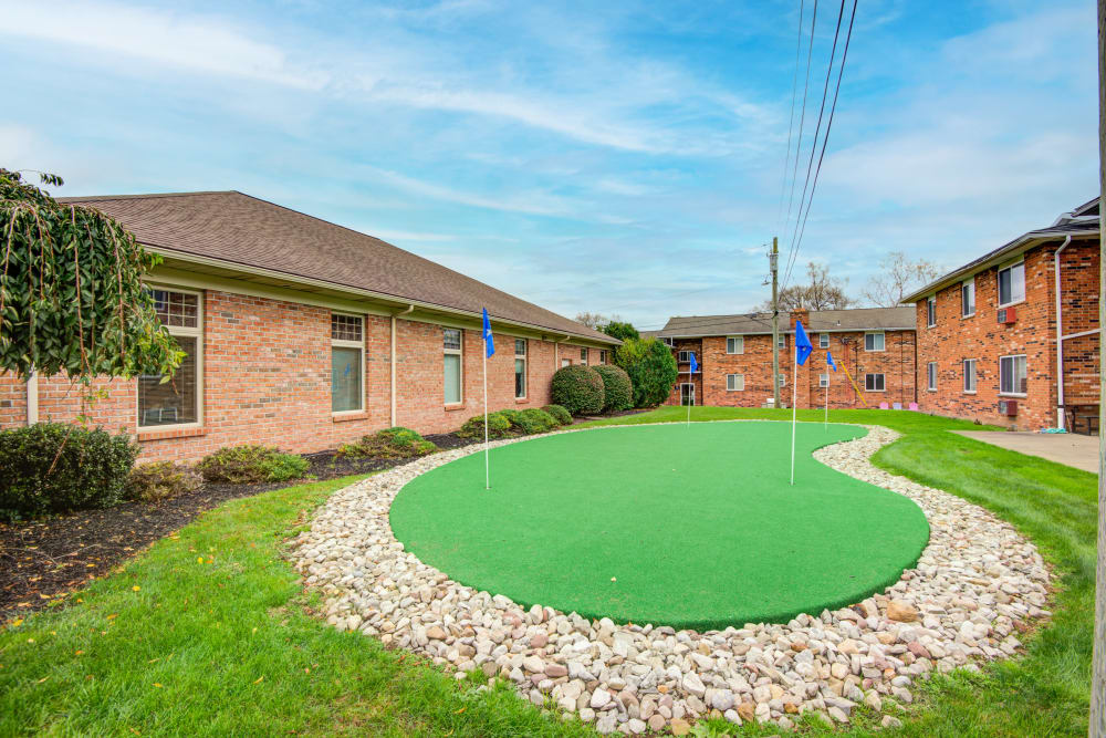 Putting green at Knollwood Manor Apartments in Fairport, New York