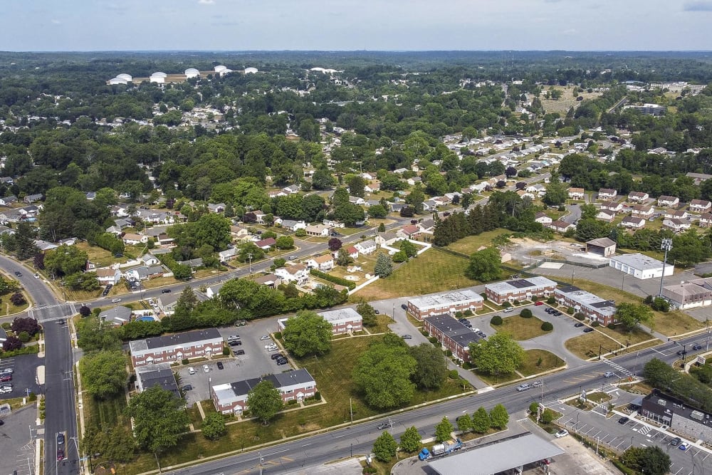 aerial view of Aston Pointe Apartments in Aston, Pennsylvania