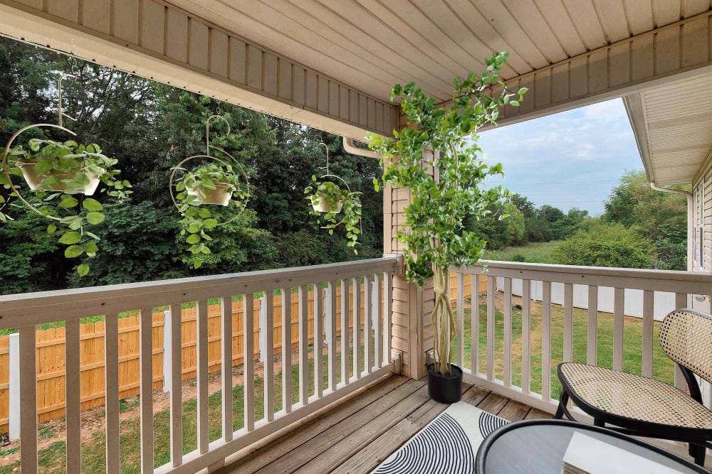 Patio and balcony at The Cove at Cloud Springs Apartment Homes in Fort Oglethorpe, Georgia