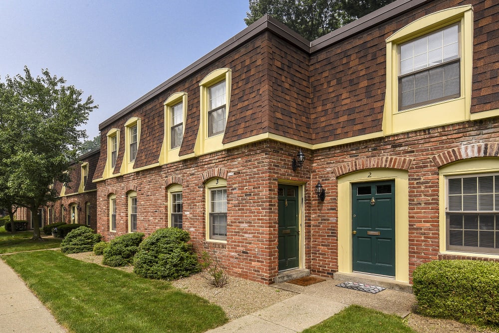 exterior image of River Oaks in Pittsburgh, Pennsylvania