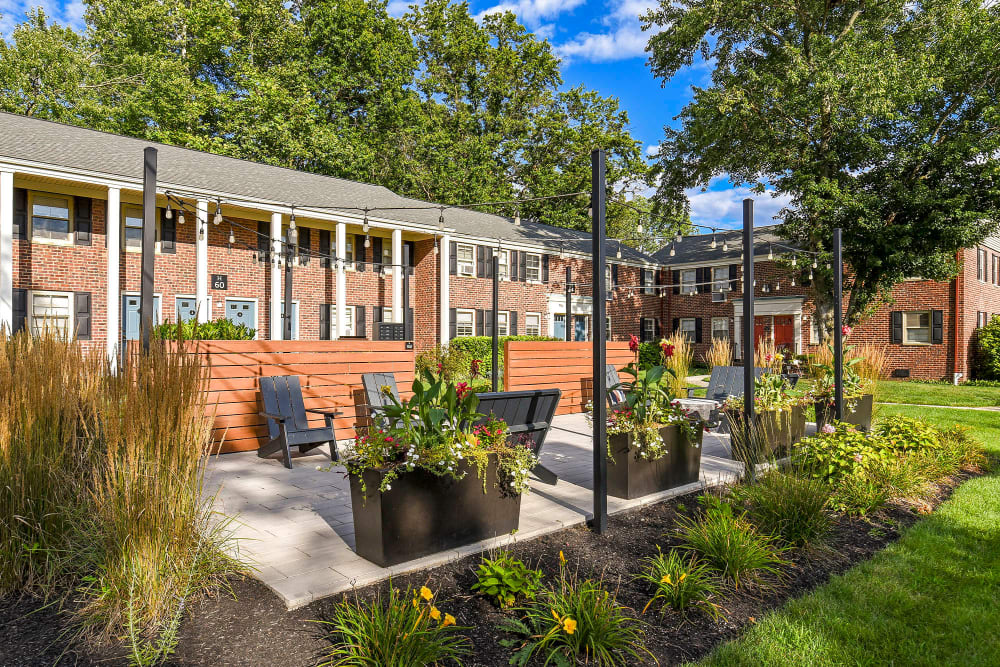 patio at Haven New Providence in New Providence, New Jersey