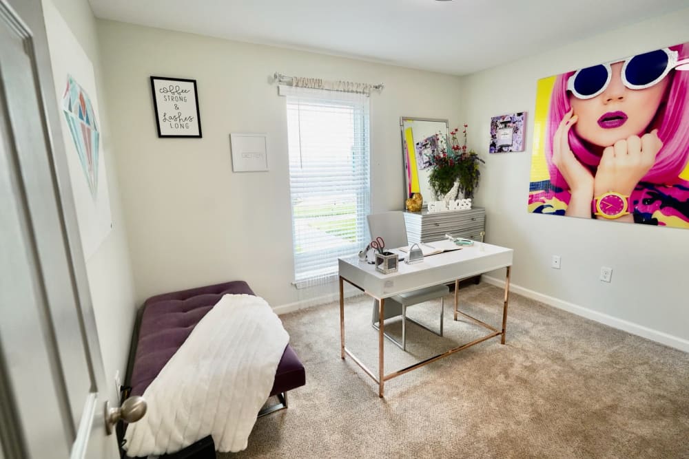 Apartments with a room for your work at The Mayfair Apartment Homes