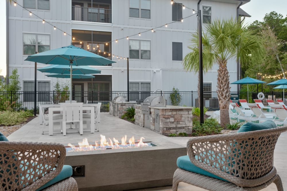 Fire table outdoors at Alleia Luxury Apartments in Savannah, Georgia