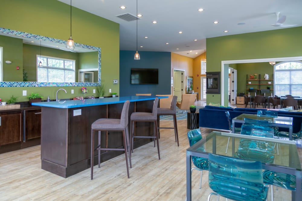 Kitchen and coffee bar with counter seating in the clubhouse at Arbor Brook in Murfreesboro, Tennessee