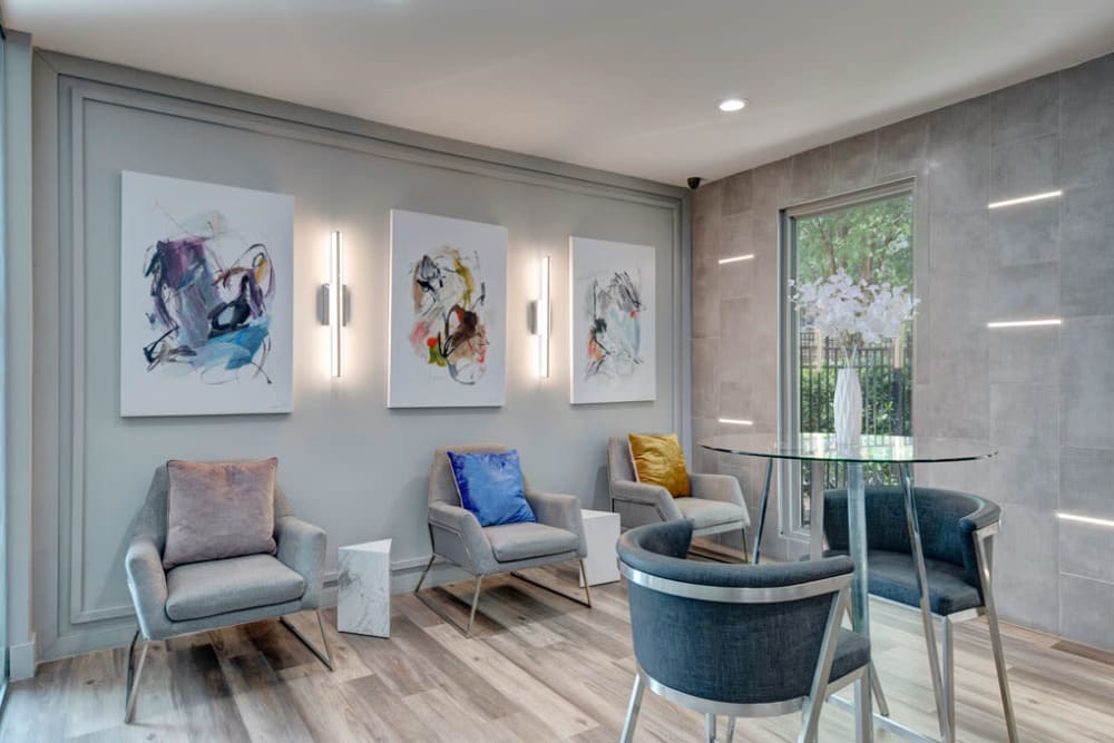 Aesthetic Lounge at Apartments in Raleigh, North Carolina