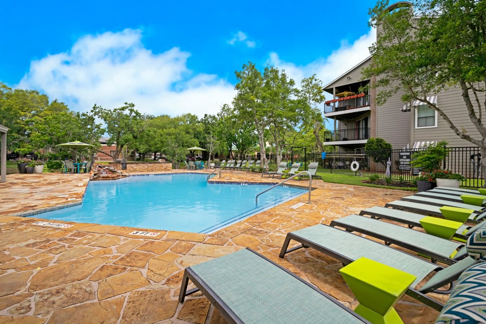 Swimming pool at Apartments in Sugar Land, TexasSwimming pool at Apartments in Sugar Land, Texas