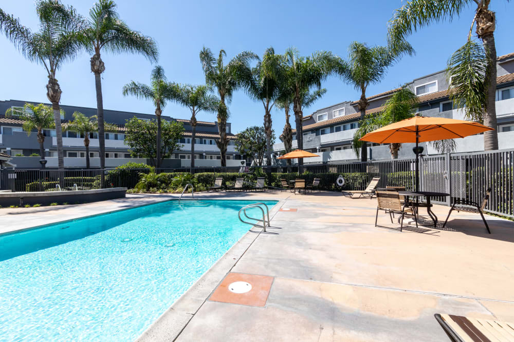 Spa and pool at Emerald Ridge in Garden Grove, California