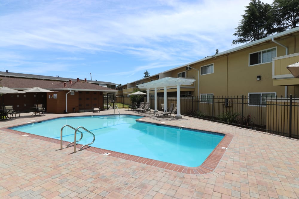 Swimming pool at Mountain View Apartments in Concord, California
