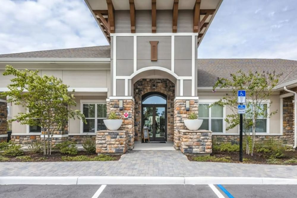 Entrance to Verso Luxury Apartments in Davenport, Florida