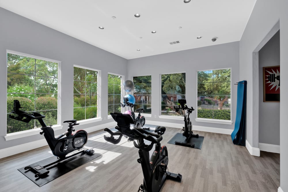 Our apartments in San Antonio, Texas have a state-of-the-art fitness center