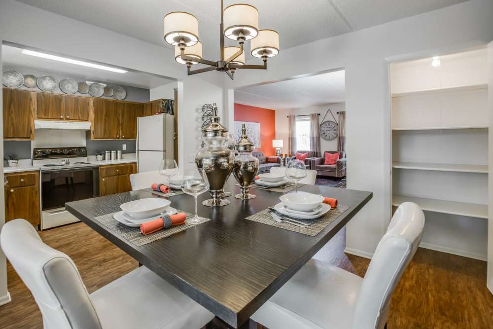 Spacious apartment floor plan with dining area and kitchen at Briarcrest at Winter Haven in Winter Haven, Florida