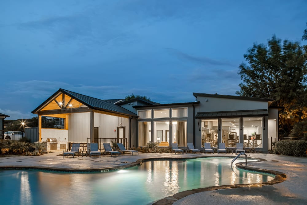 Swimming pool at sunset at Marquis at Crown Ridge in San Antonio, Texas