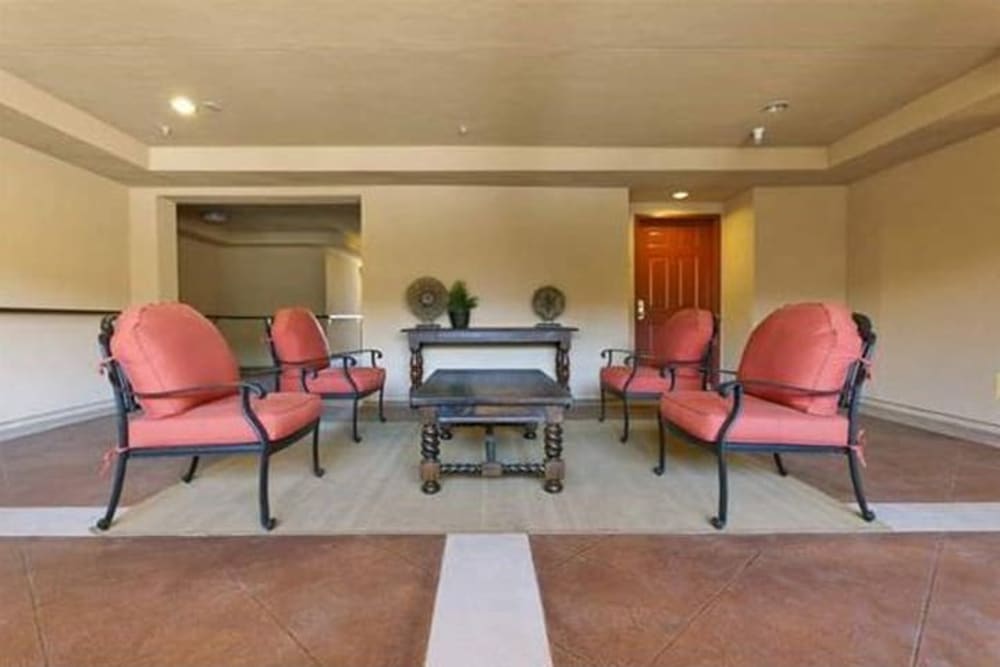 Resident lounge at Mirandela in Rancho Palos Verdes, California