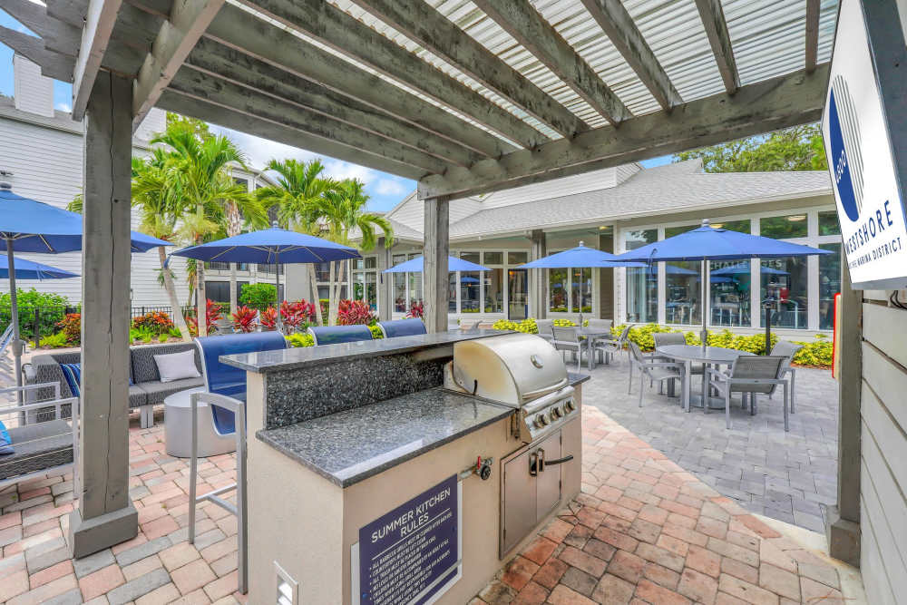 Outdoor grilling station by the pool at 4800 Westshore in Tampa, Florida
