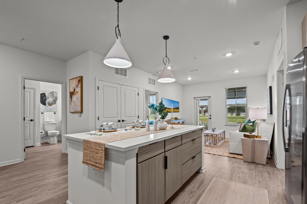 Enjoy spacious floor plans at Altura | Apartments & Townhomes in Pensacola, Florida