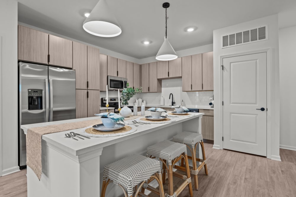 Beautiful kitchen at Altura | Apartments & Townhomes in Pensacola, Florida