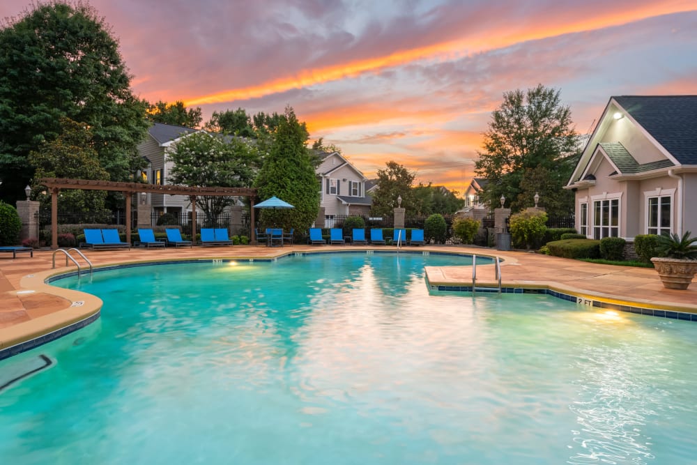 Villas at Houston Levee West Apartments offers a Swimming Pool in Cordova, Tennessee
