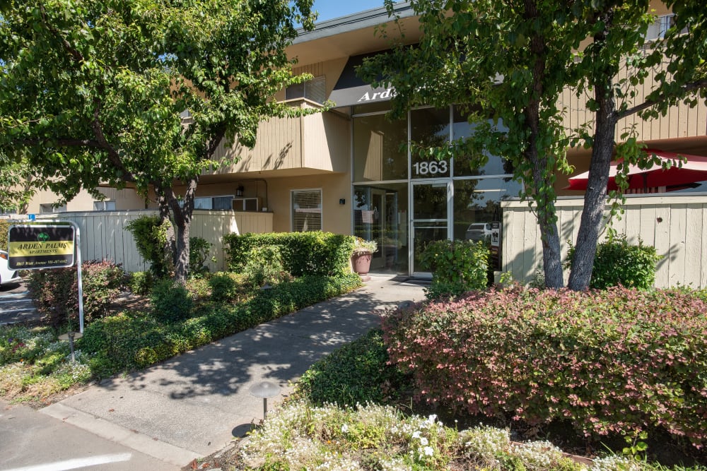 Entrance at Arden Palms Apartments in Sacramento, California