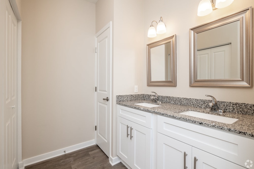 Double sink bathroom at Forest Ridge Villas in Kansas City, Missouri