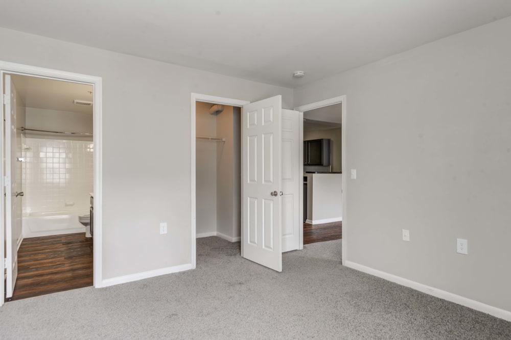 Park at Winterset Apartments offers a Spacious bedroom in Owings Mills, Maryland