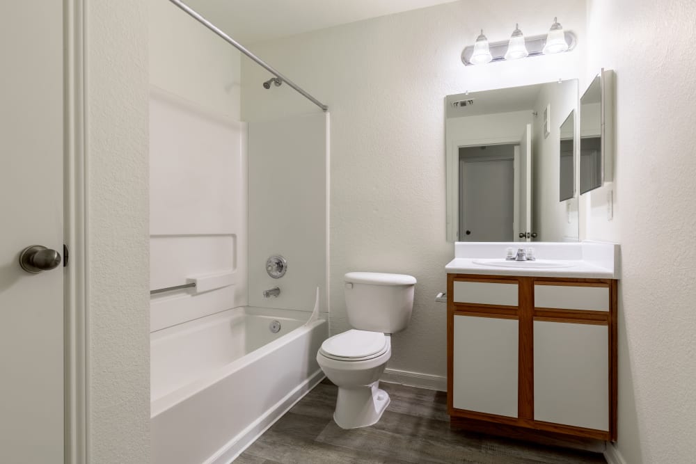 Cloverbasin Village offers a Bathroom in Longmont, Colorado