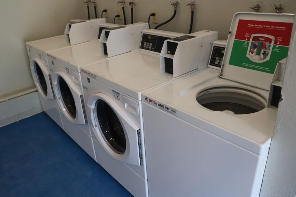 Laundry facility at Gramercy Apartments in San Diego, California