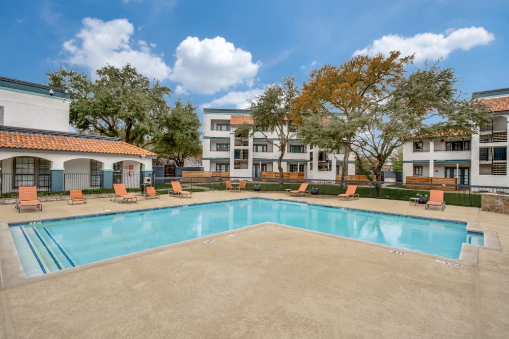Swimming pool at Mateo Apartment Homes in Arlington, Texas
