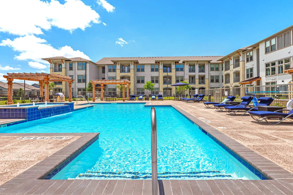 Swimming pool at The Preserve at Gateway in Forney, Texas