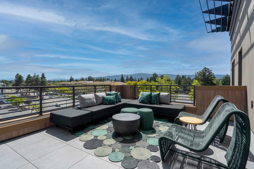 Rooftop lounge at MV Apartments in Mountain View, California