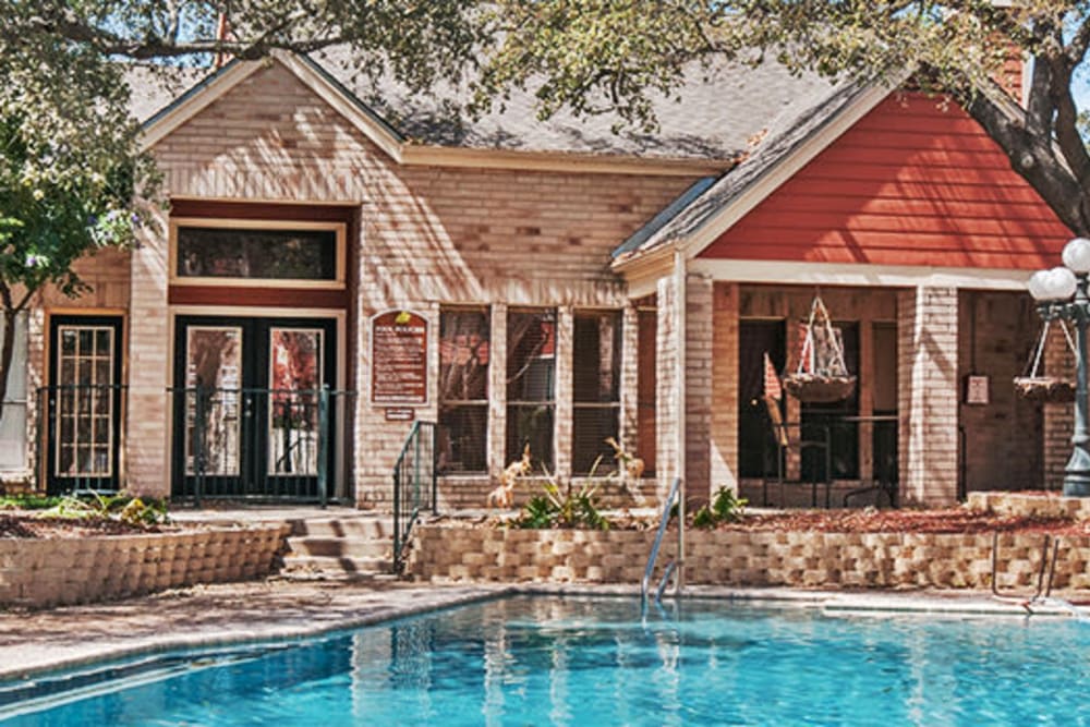 Pool house at Ashley Oaks in San Antonio, Texas