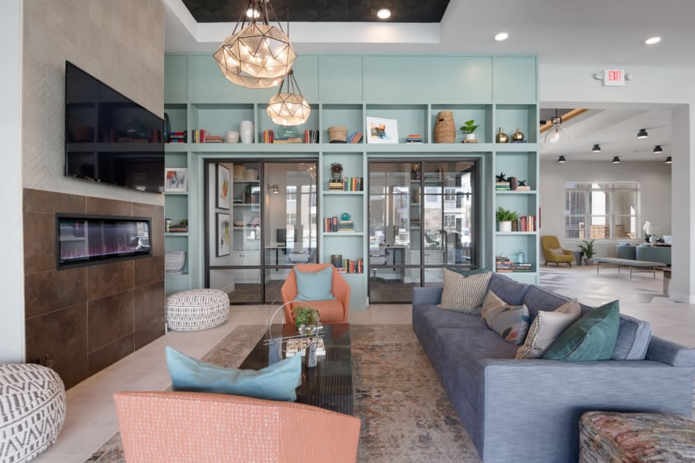Luxury resident lounge at Coronado on Briarwood in Midland, Texas