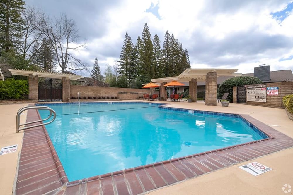 Large swimming pool at Espana East in Sacramento, California