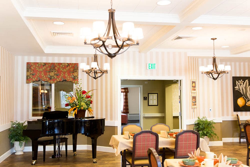 Piano room at River Oaks in Miamisburg, Ohio
