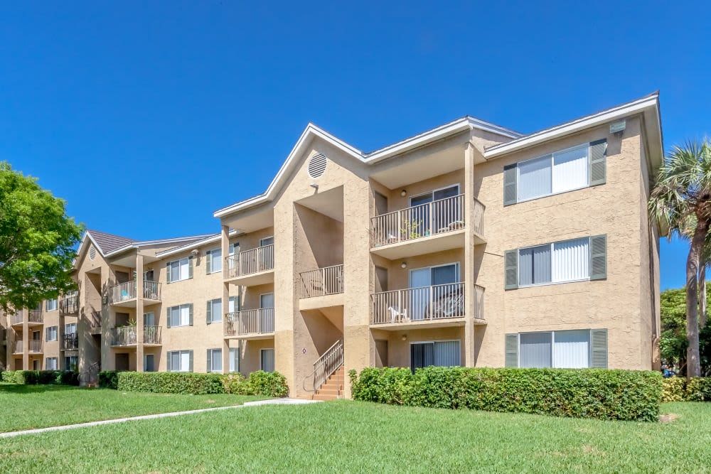 Exterior of an apartment building at Palmetto Place in Miami, Florida