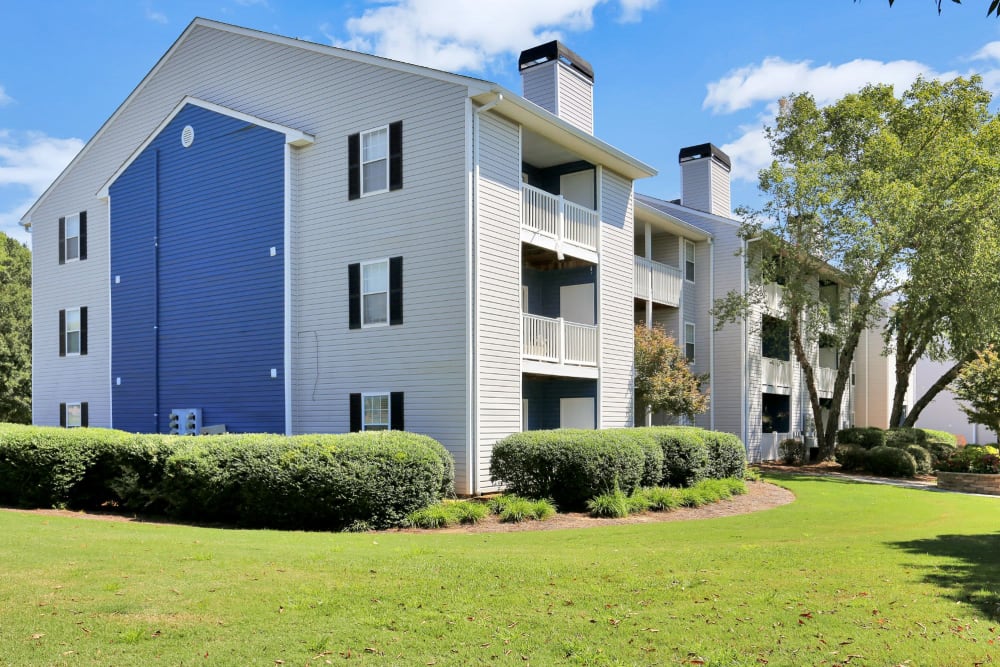 Quality housing at The Willows Apartments in Spartanburg, South Carolina