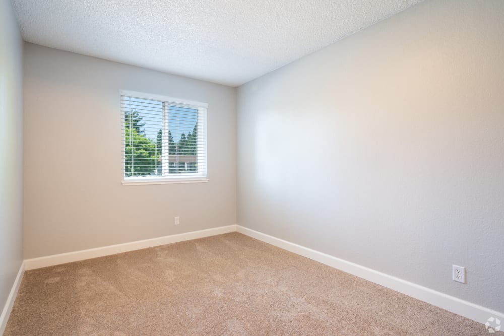 Bedroom at Creekside Park Apartments in Napa, California
