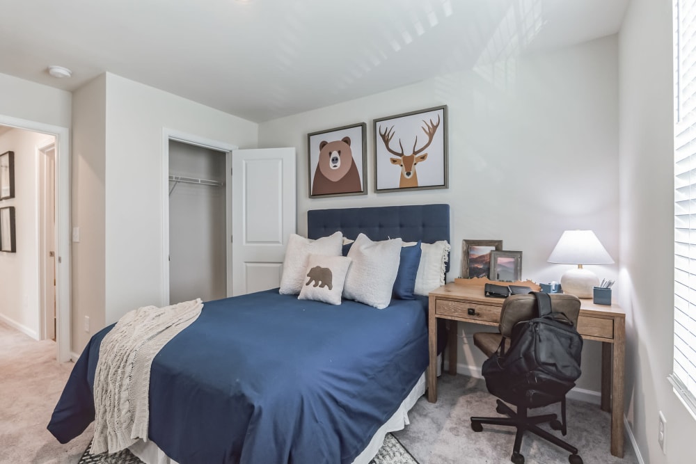 Bedroom at Lattitude34 Dillard Creek in Greer, South Carolina