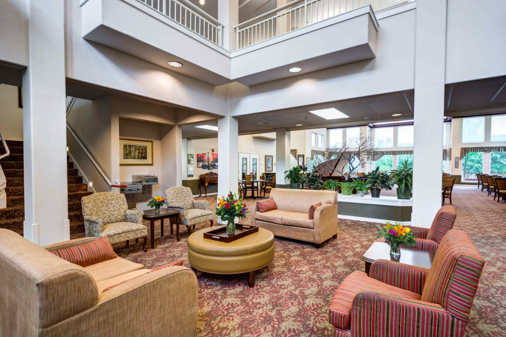 Comfortable armchairs in the lobby area at Hawks Ridge Assisted Living in Hood River, Oregon