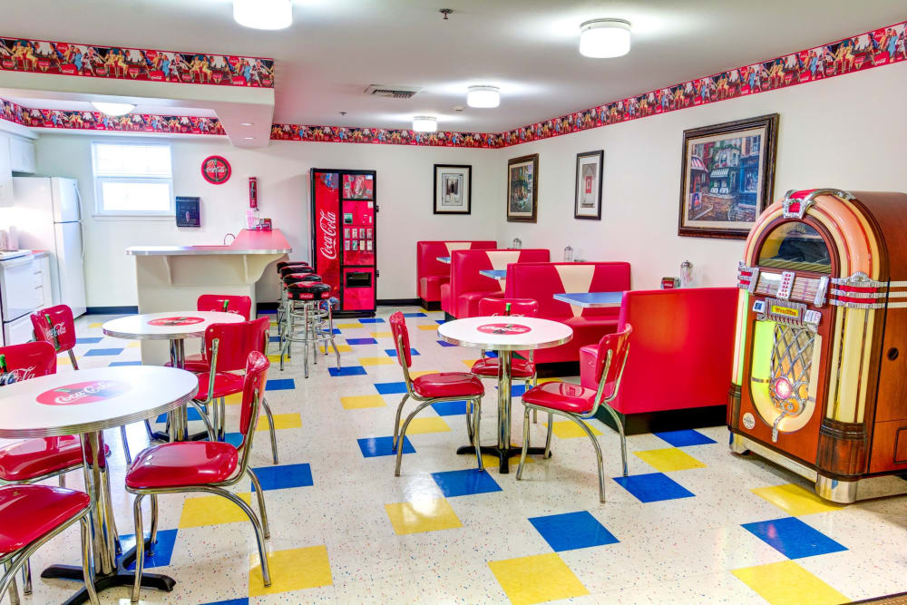 Retro diner with a jukebox at Vineyard Heights Assisted Living in McMinnville, Oregon