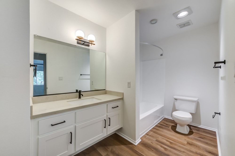 Large bathroom with great counter space at Alur in Pasadena, California