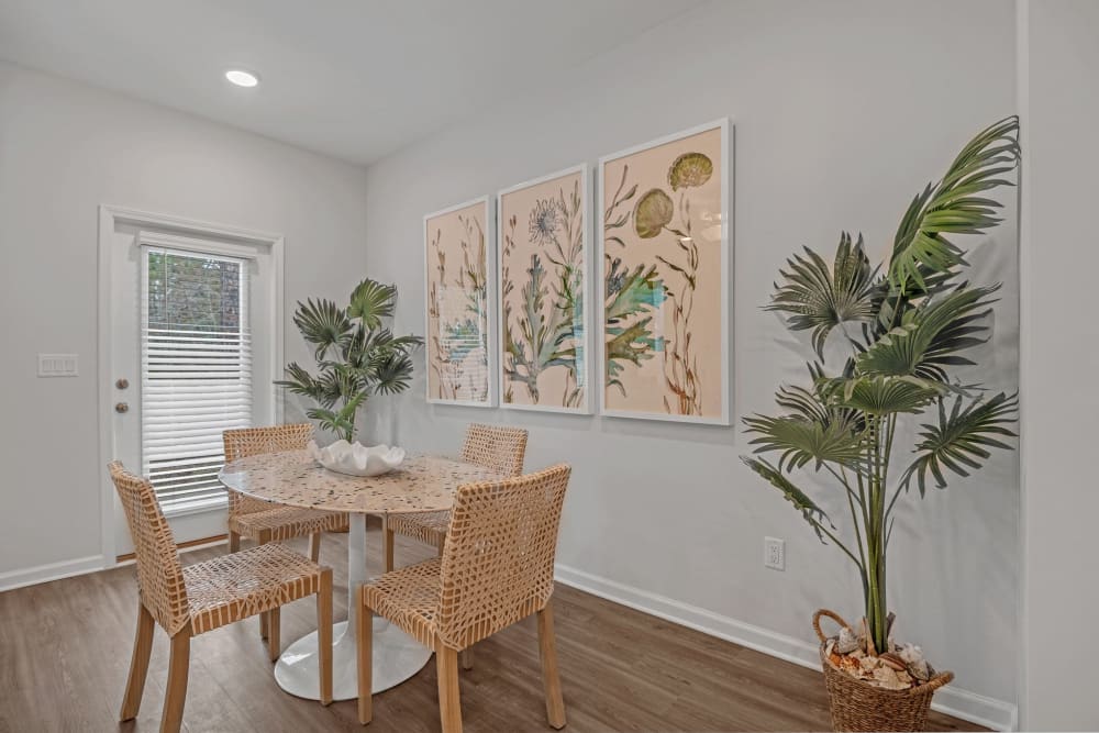 Dining room at The Artisan Living North Beach 