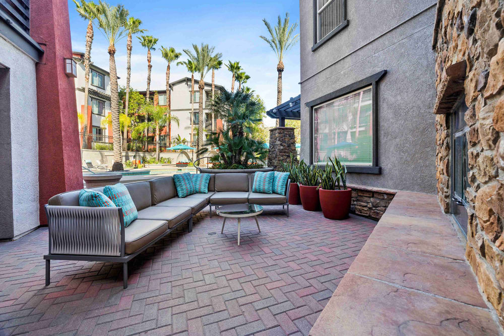 Exterior seating area at Rockwood at the Cascades in Sylmar, California
