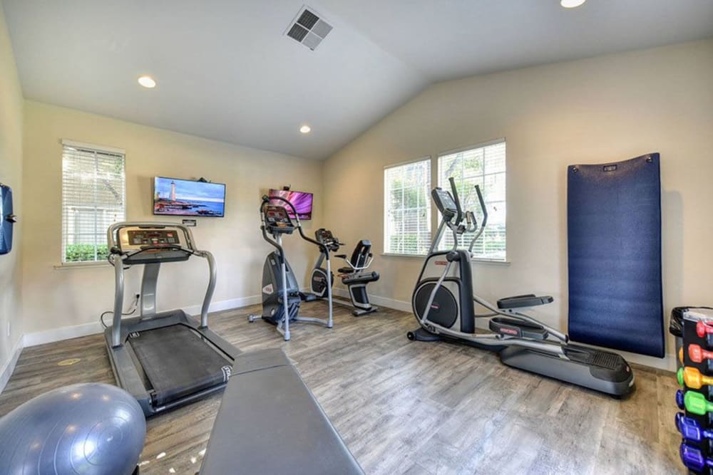 Fitness center at The Easton in Rocklin, California