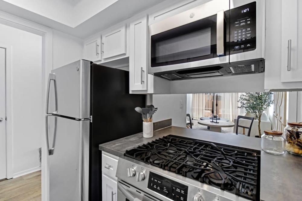 Kitchen with nice appliances at Southport at Buck Creek in Indianapolis, Indiana