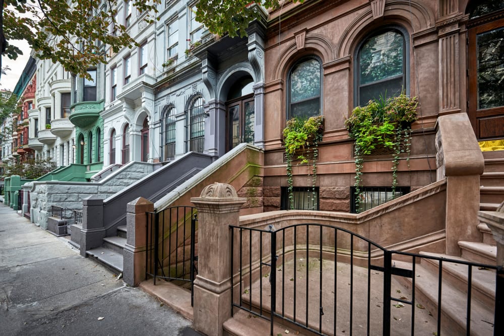Photo of a Bronx neighborhood | GoodFriend® Self-Storage in New York City, New York