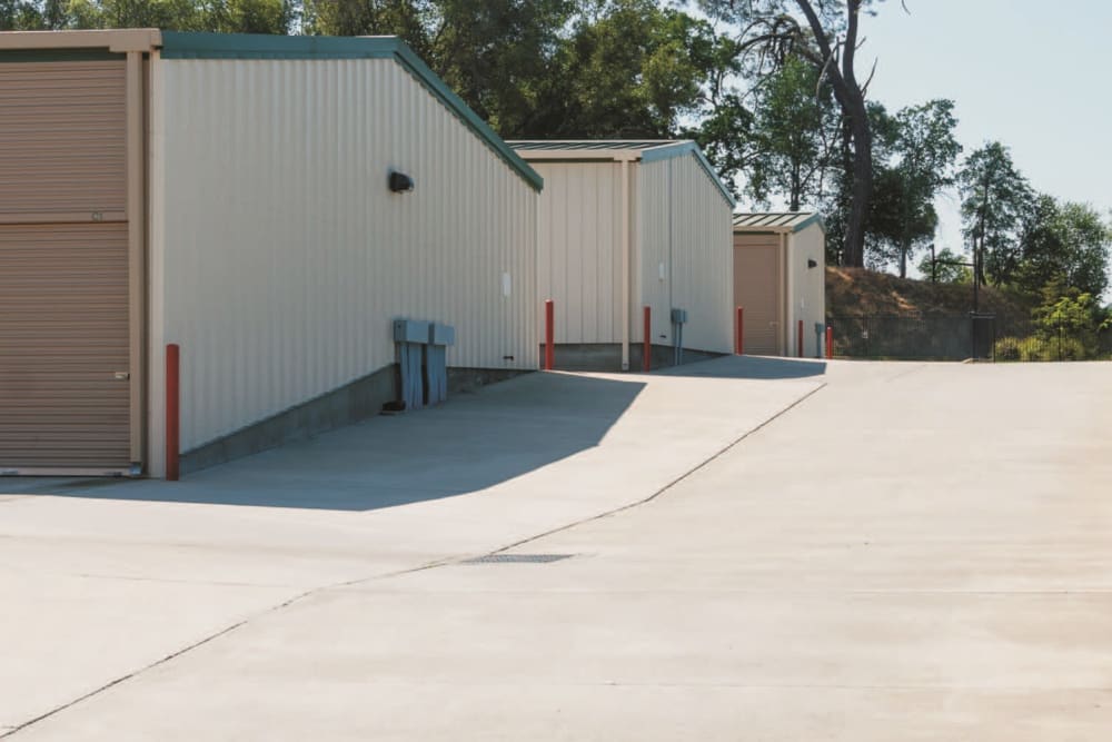Clean facility at Green Valley Road Self Storage in El Dorado Hills, California