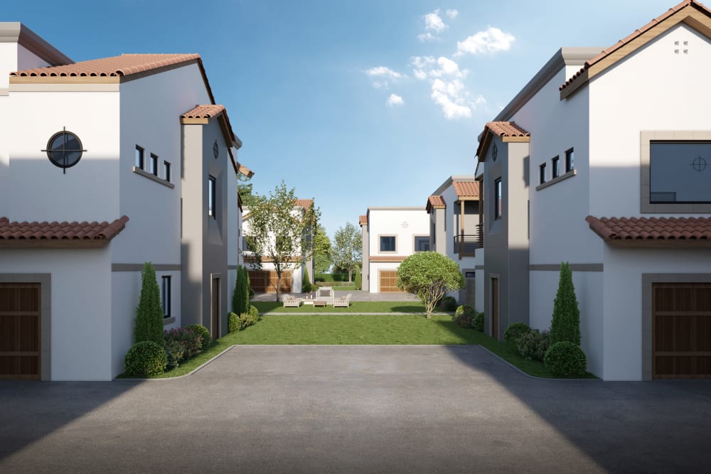 Lawns connecting townhomes at Elevation Townhomes in Phoenix, Arizona