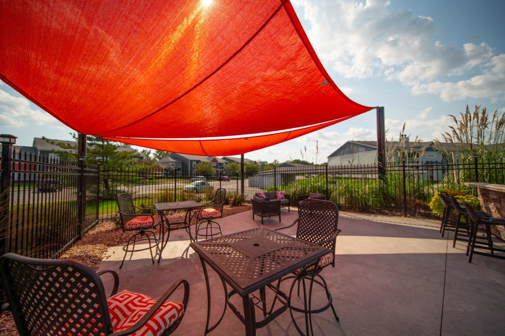 Outdoor lounge at Lighthouse Landings in Indianapolis, Indiana