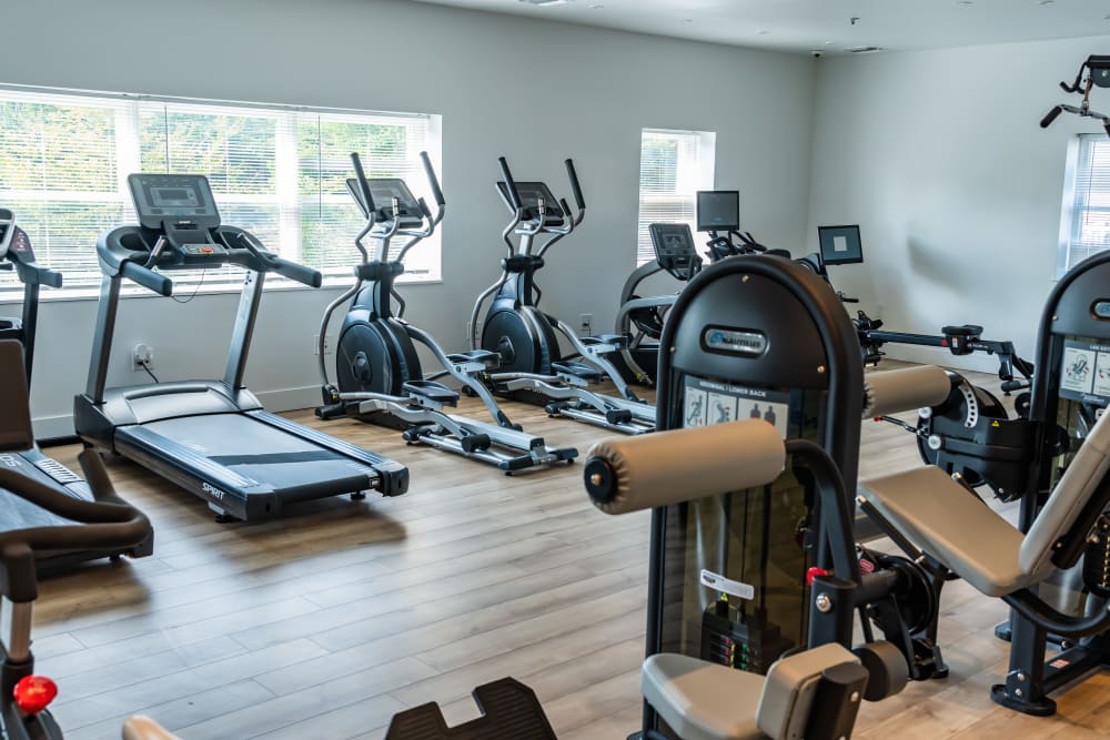 Luxury Fitness Center at Apartments in Copiague, New York